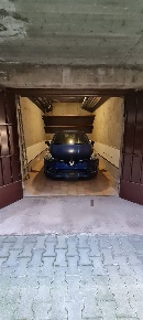 Foto Garage a Cinisello Balsamo in vendita