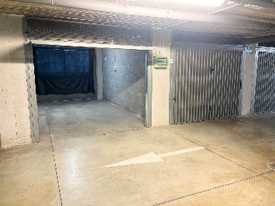 Foto Garage a Firenze Ponte di Mezzo - Circondaria di 17 m² con 1 locali