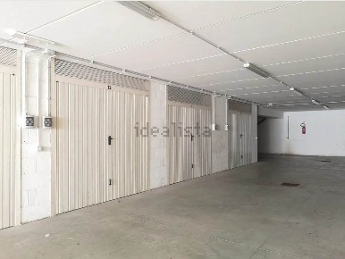 Foto Garage a Civitavecchia in vendita