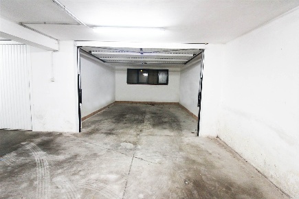 Foto Garage a Salerno Pastena - Pastena Alta in vendita