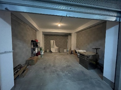 Foto Garage in via bari  km 1, Foggia in vendita