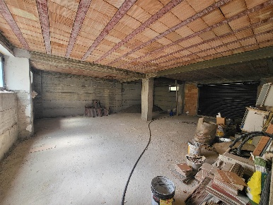Foto Garage in via trieste, Montalto Uffugo Settimo di 83 m² con 1 locali