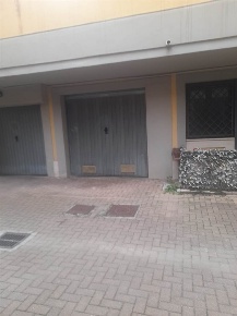Foto Garage in via monterosa 10, Nettuno in vendita