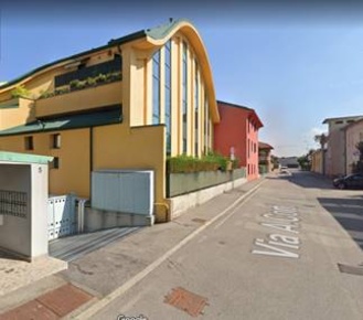 Foto Garage in Via Corti  5, Bergamo in vendita