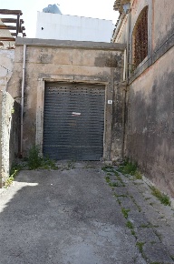 Foto Garage a Avola Centro di 43 m² con 1 locali in vendita