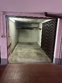 Foto Garage in via Cesana 6, Milano in vendita