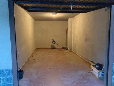 Foto Garage a Piacenza Besurica di 10 m² con 1 locali in vendita