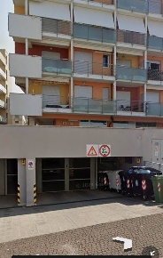 Foto Garage a Ancona Palombare di 7 m² con 1 locali in vendita