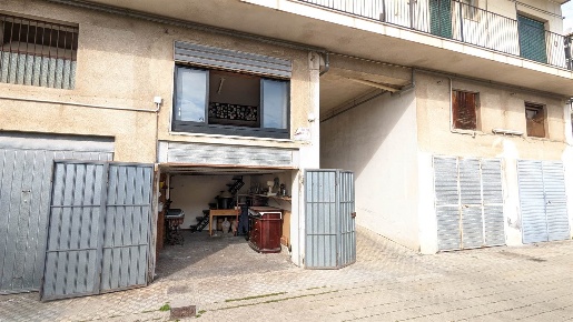 Foto Garage a Acireale San Cosmo, Corso Italia, Piazza Dante di 13 m²