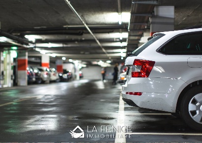 Foto Garage in Via Roma 108, Monterosso al Mare Centro di 16 m² in vendita
