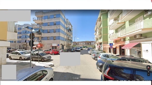 Foto Garage in via paparella, Barletta Borgovilla - Barberini di 140 m²