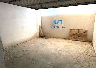 Foto Garage in VIA ROOSEVELT 9, Caserta Petrarelle di 24 m² con 1 locali