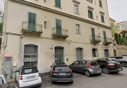 Foto Garage a Chieti Chieti Città di 132 m² con 2 locali in vendita