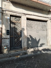 Foto Garage in Via Roma 295, Misterbianco Centro di 140 m² con 1 locali