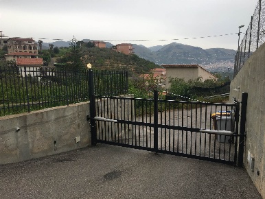 Foto Garage a Altofonte in vendita