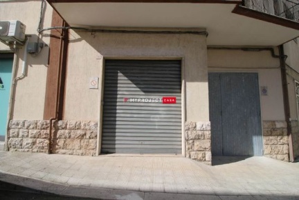 Foto Garage in Via Archita  5, Martina Franca in vendita