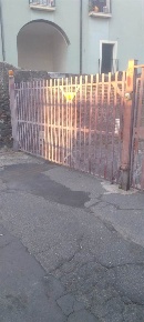 Foto Garage in VIA MATRICE, Aci Catena Centro di 50 m² con 1 locali