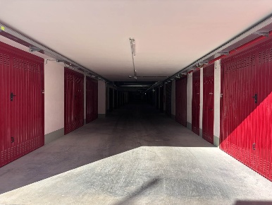 Foto Garage in via Vivaldi, Montecorvino Pugliano Pagliarone di 19 m²