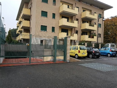 Foto Garage in via San Martino, Cinisello Balsamo in vendita
