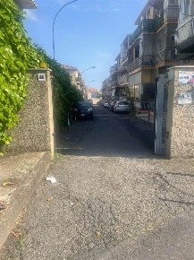 Foto Garage in Corso san vito 188, Mascalucia Centro di 47 m² con 1 locali