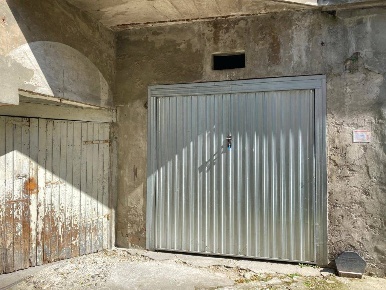 Foto Garage a Piacenza Centro Storico di 9 m² con 1 locali in vendita