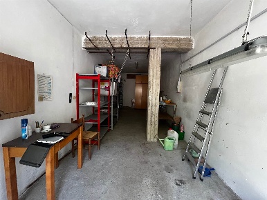 Foto Garage a Certaldo Certaldo Alto di 30 m² con 1 locali in vendita