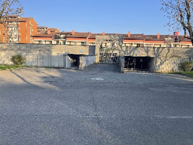 Foto Garage in Via Mascagni SNC, Pieve Emanuele in vendita