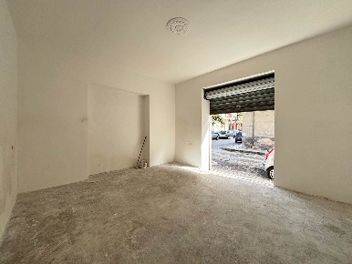 Foto Garage in Via Battisti 26, Bellizzi Centro di 22 m² in vendita