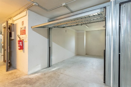 Foto Garage in via dei Bassi, Campi Bisenzio San Mauro di 14 m² in vendita