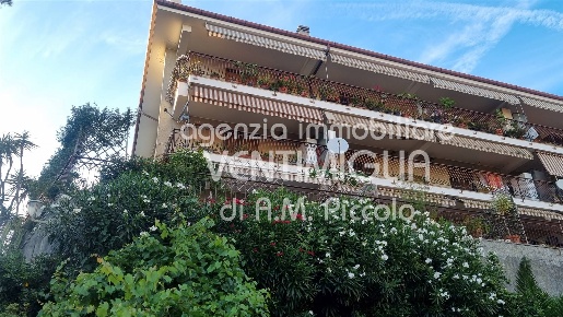 Foto Garage in Via dei gerani  6, Ventimiglia Roverino, San Secondo di 9 m²