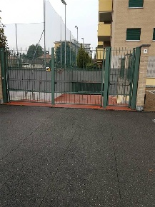 Foto Garage a Cinisello Balsamo in vendita
