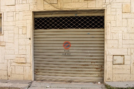 Foto Garage a Canosa di Puglia Centro di 1 m² con 1 locali in vendita