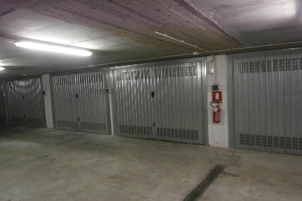 Foto Garage a Siena San Prospero di 23 m² con 1 locali in vendita