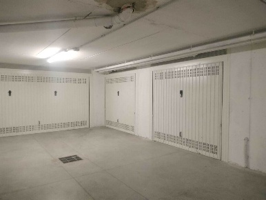 Foto Garage a Formigine di 35 m² con 1 locali in vendita