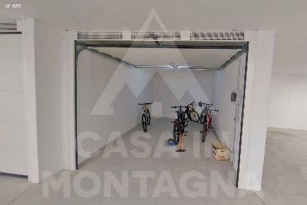 Foto Garage a Cavalese di 13 m² con 1 locali in vendita