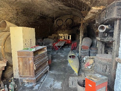 Foto Garage in via Cardinal de Gambara 71, Viterbo in vendita