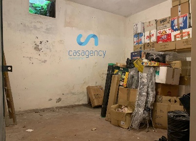 Foto Garage in via de gasperi 70, Caserta Corso Trieste di 3 m² in vendita