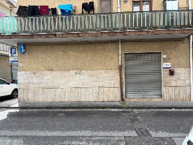 Foto Garage in Via Grazioli 31, Bellizzi Centro di 13 m² con 1 locali