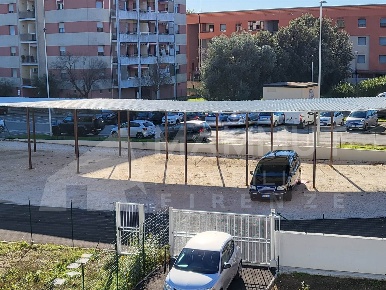 Foto Garage a Firenze Brozzi di 12 m² con 1 locali in vendita