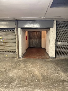 Foto Box in Via Giaglione, Torino Nizza Millefonti in vendita