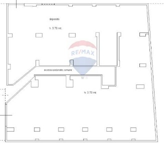 Foto Box in Via Oliveto Scammacca, Catania Province - Veneto di 185 m²