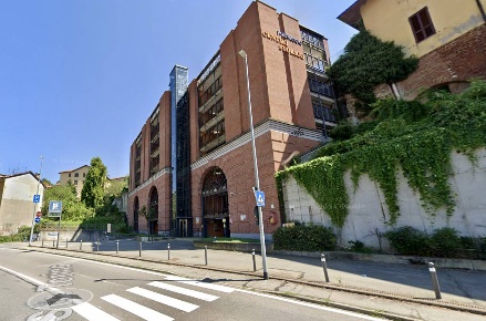 Foto Box in via Alfieri, Moncalieri in vendita