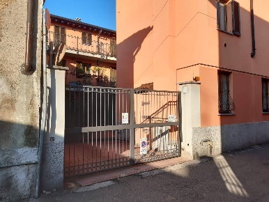 Foto Box in via Matteotti, Rho in vendita