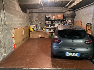 Foto Box in Via Tommaso Grossi, Torino in vendita