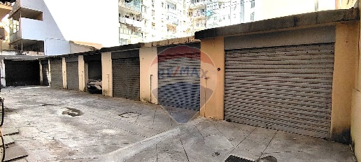 Foto Box in Via Mario Rapisardi, Palermo Libertà - Villabianca di 12 m²
