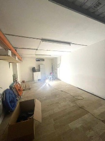 Foto Box a Grottammare in vendita