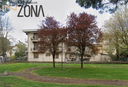 Foto Box in Via Vito Frazzi, Scandicci Casellina di 19 m² con 1 locali