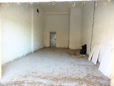 Foto Box in via Borgna e Loppi, Caprarola in vendita