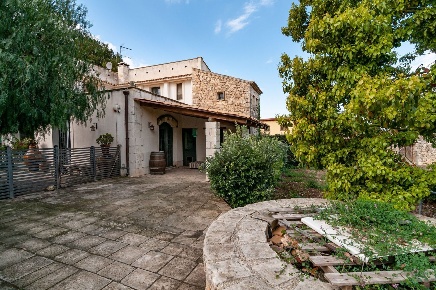 Foto Villa singola in Fontana Mortella, Siracusa Tivoli di 340 m²