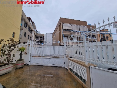 Foto Box in ulisse prota giurleo, Napoli in vendita